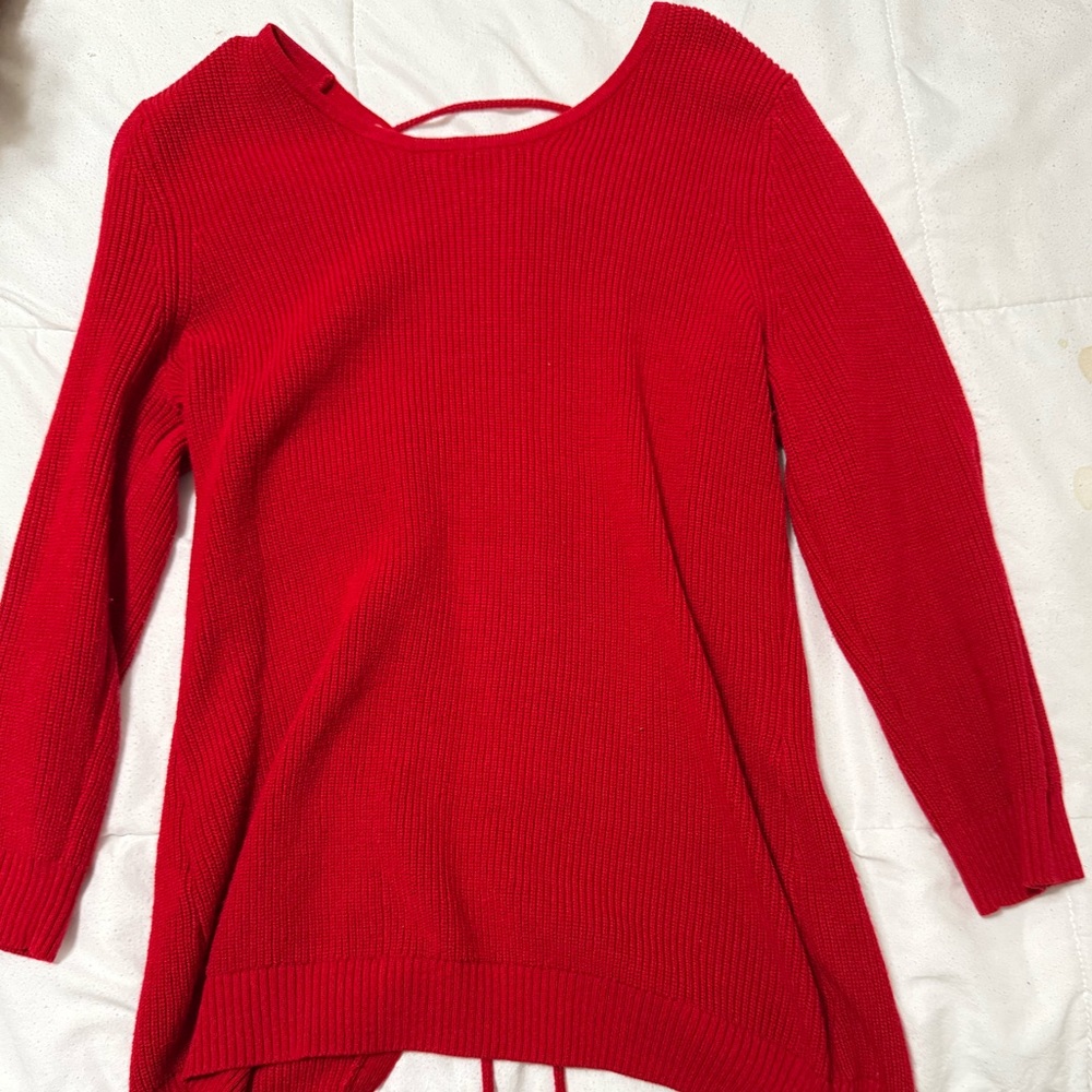 Red NYandCo braided back sweater size M
